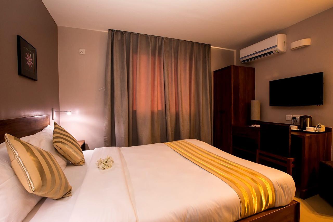 Venus Premier Hotel Arusha Buitenkant foto
