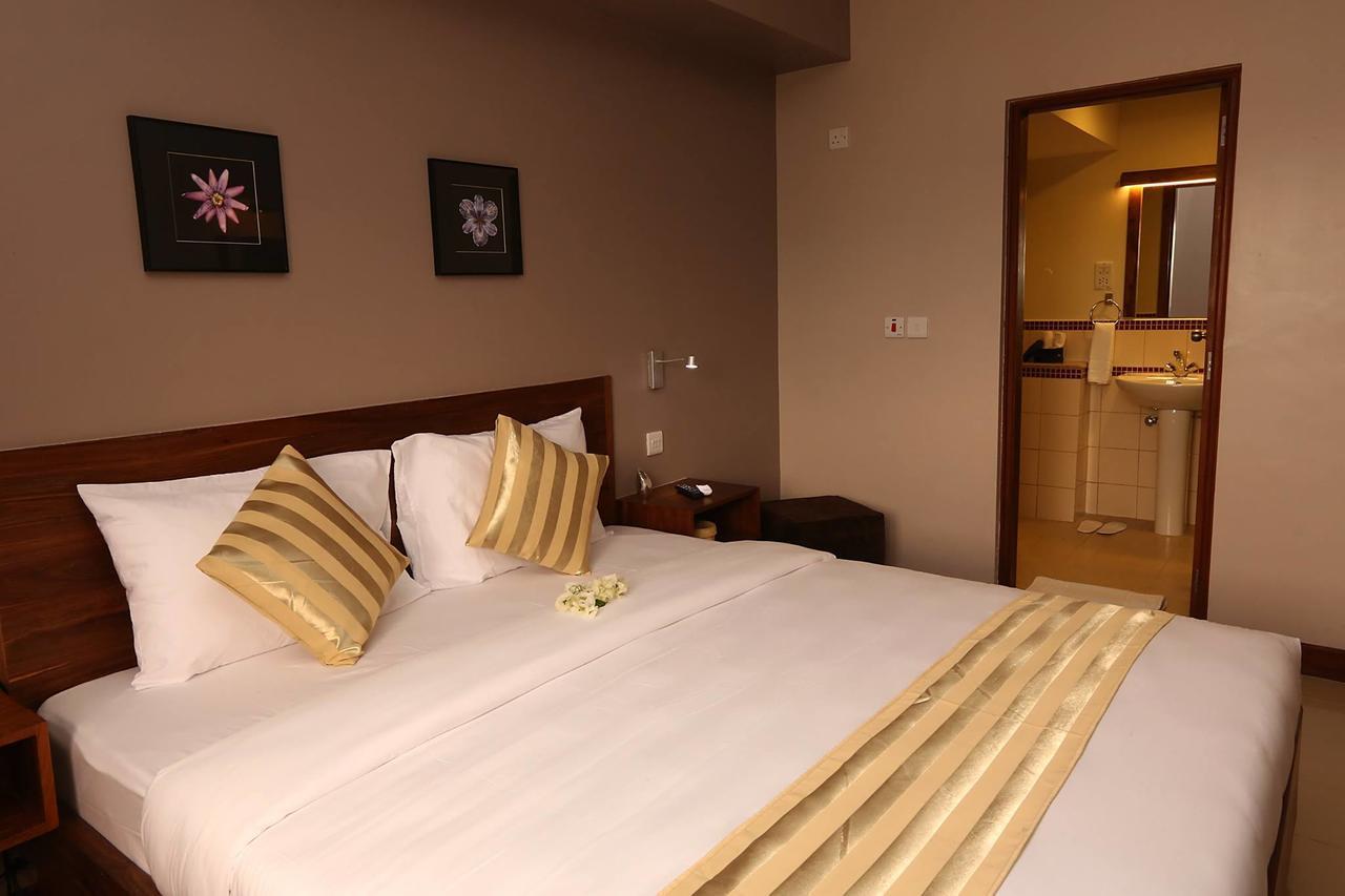 Venus Premier Hotel Arusha Buitenkant foto