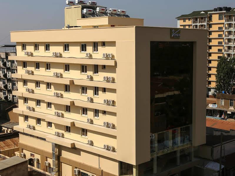 Venus Premier Hotel Arusha Buitenkant foto